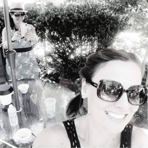 Meet your Posher, Cristina - Picture 4 of 6